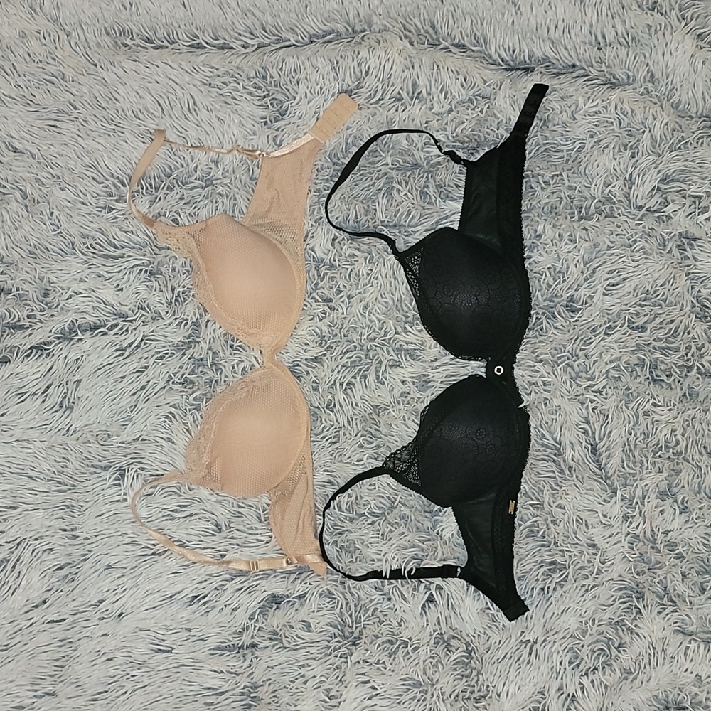 Two cute never worn bras